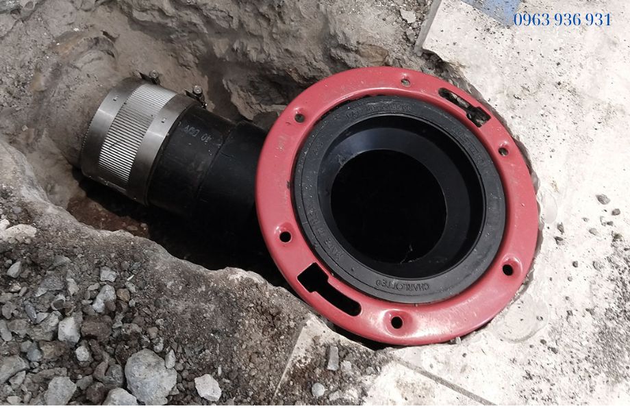 Sử dụng mặt bích đúng vị trí lắp đặt trên đường ống