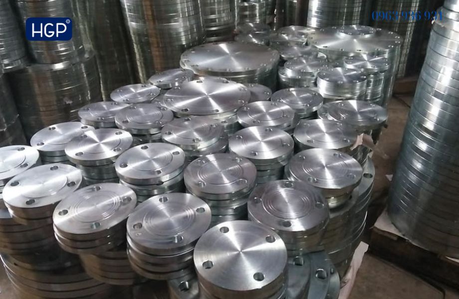 Kho hàng bích mù inox DN200 giá rẻ nhất