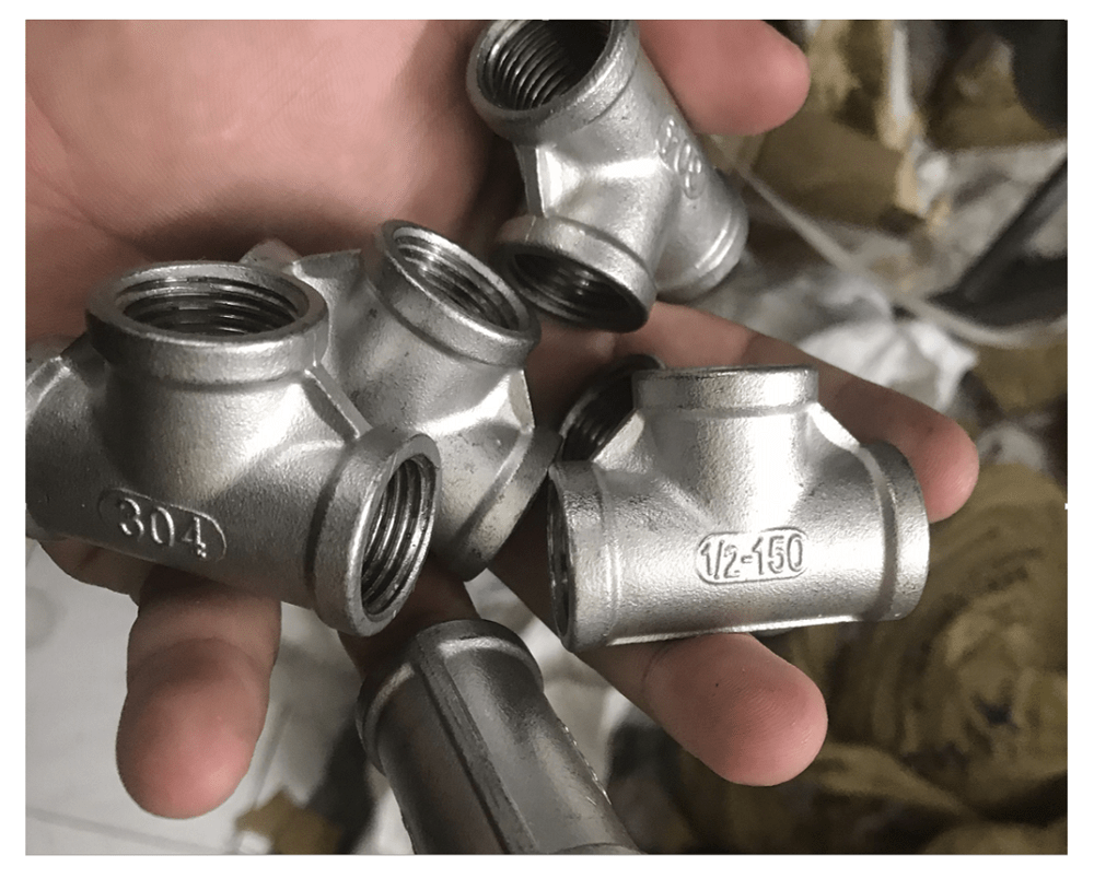 tê inox nối ren 6